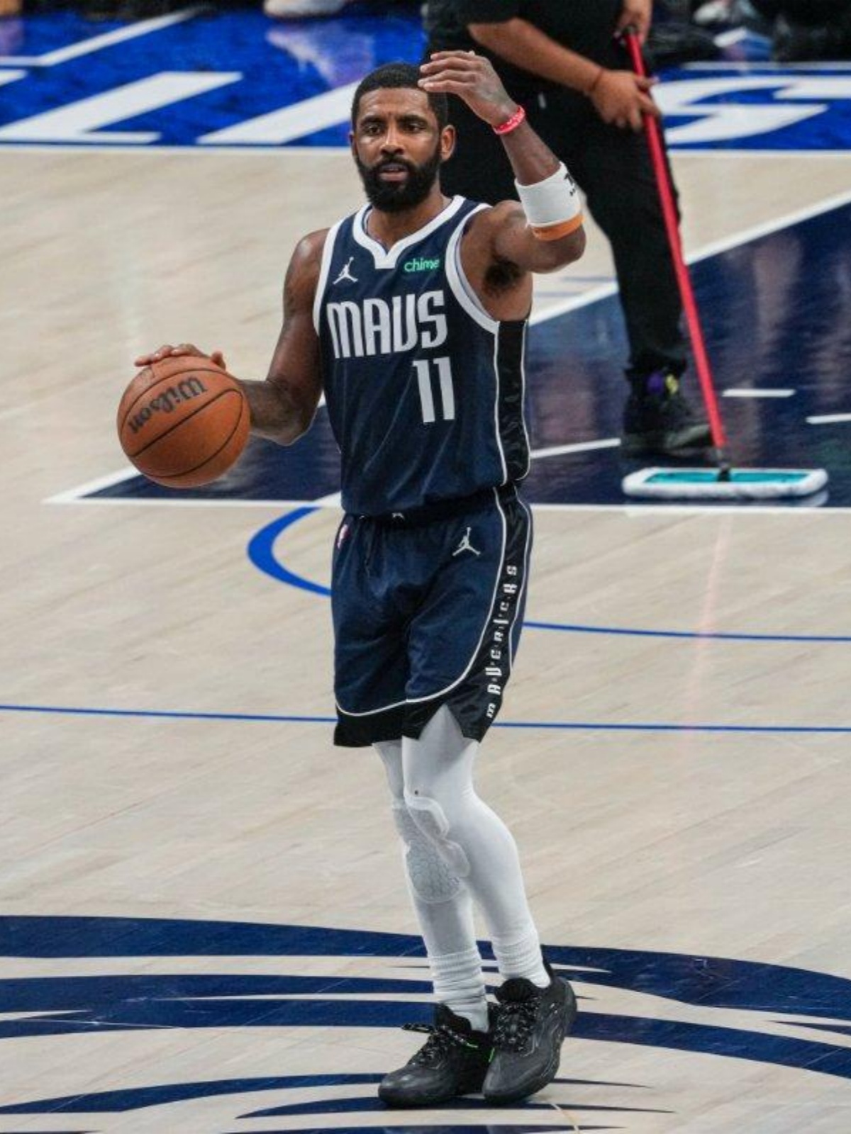 76人轻取太阳,欧文状态火热 76人轻取太阳,欧文状态火热