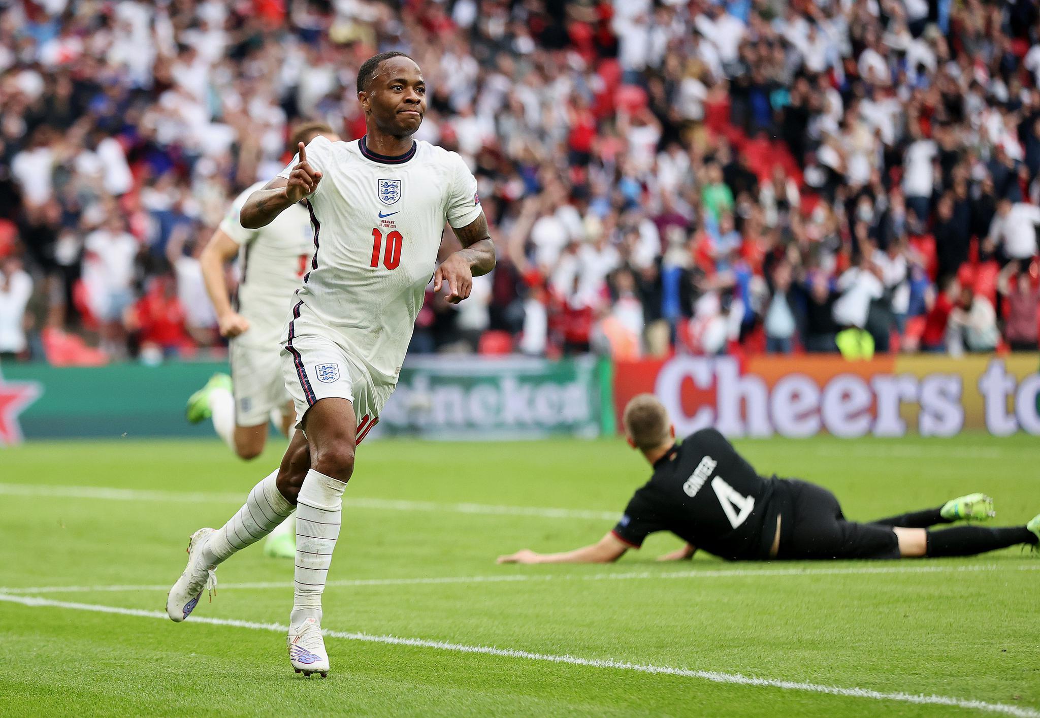 英格兰队绝杀中国队，张本智和惊艳四座