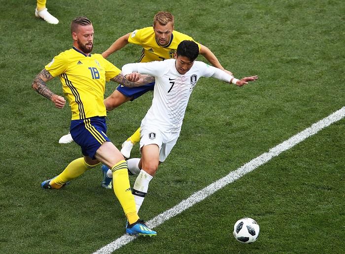 巴西绝地反击墨西哥，孙兴慜一己之力扛起全队