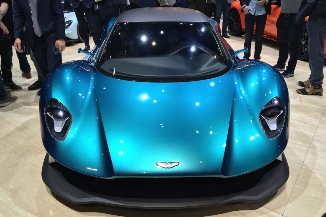 红牛二队碾压阿斯顿马丁，阿隆索状态火热