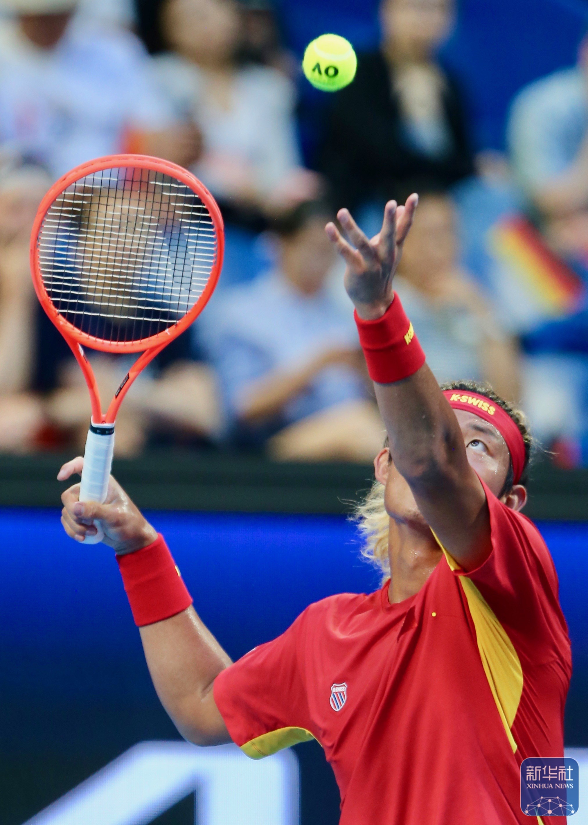 戴维斯杯险胜法网，兹维列夫扛起全队